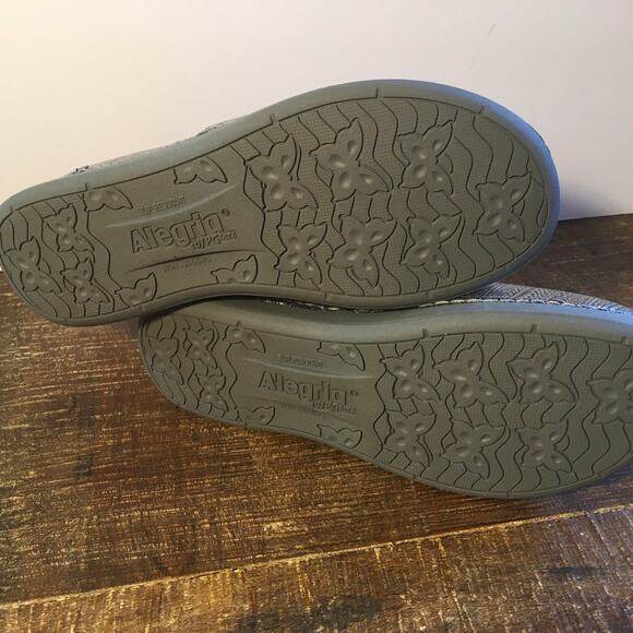 Alegria Glee Clog Loafer Chain Mail Silver Metallic Womens 37 6.5-7 Corpcore - Picture 4 of 5